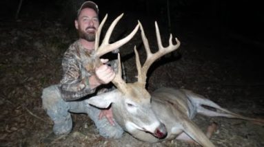 Packing Out Heavy in Indiana! A Public Land Hill Country Brute!