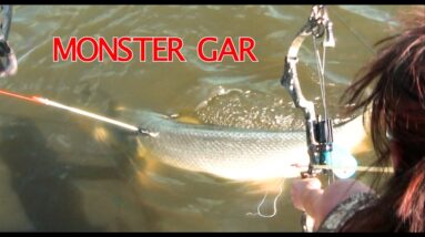 200 pound 8 foot Giant Gar, took 3 arrows